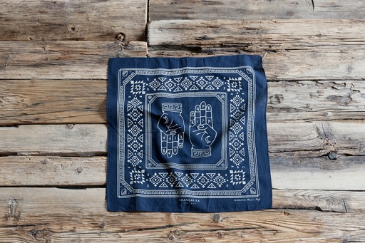 [154-SH1003] Foulard en Coton" Hand of perception" Bleu
